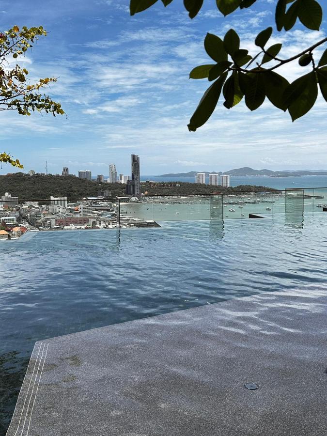 The Edge Central By Holiday * Pattaya