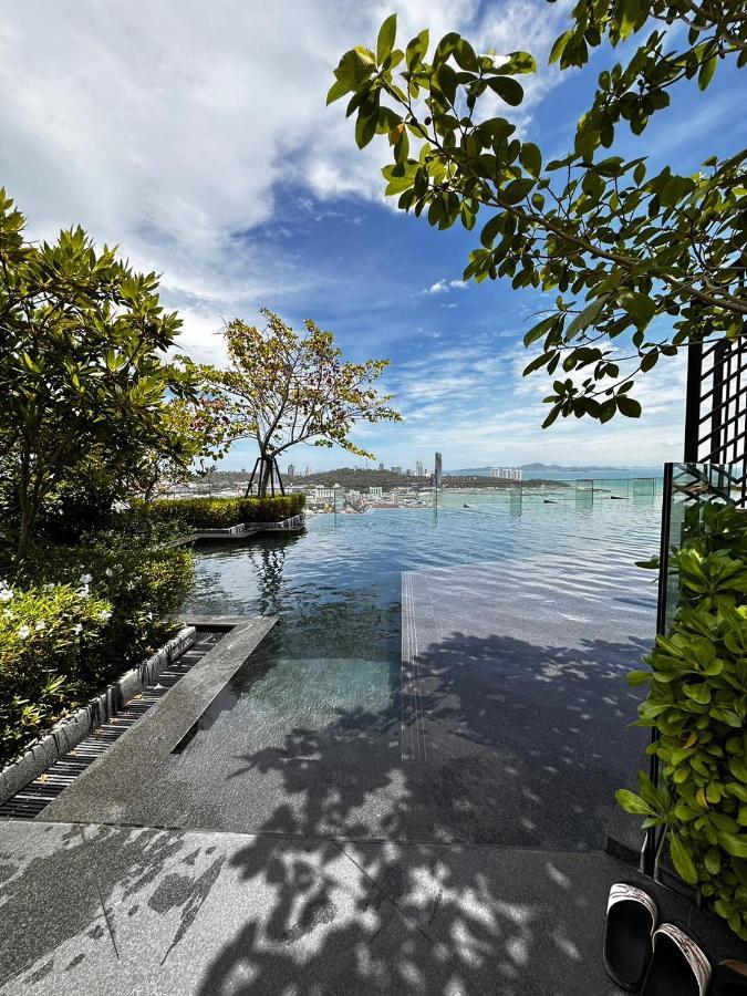 The Edge Central By Holiday Pattaya