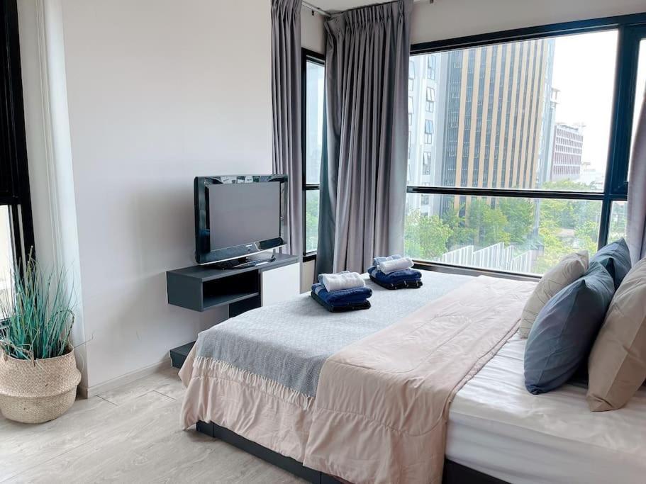 Apartment Base Huge 2bed King&queen With Infinity Pool & Free Netflix! Pattaya