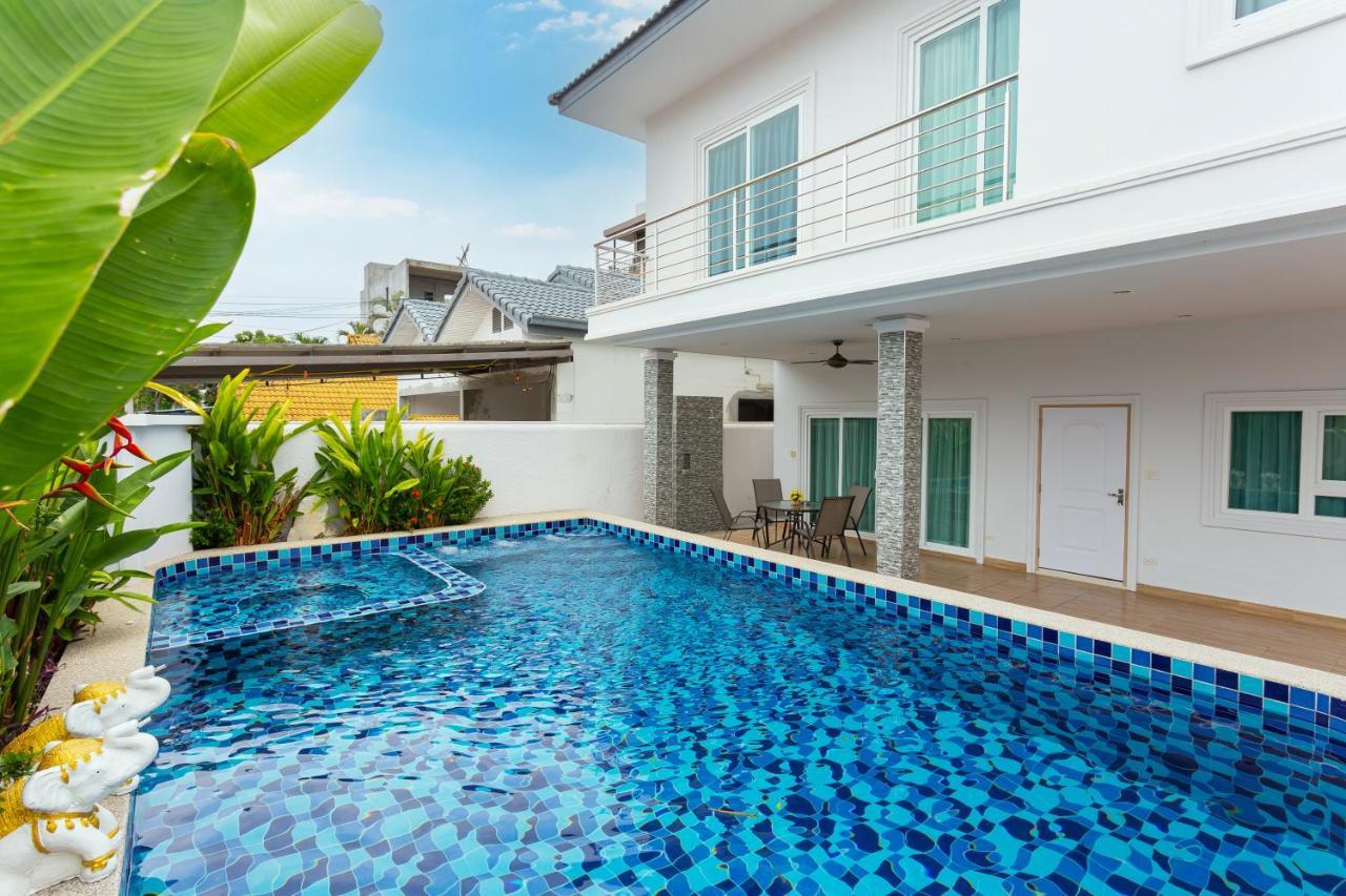Villa Relax Pool Near Walking Street,jacuzzi ,bbq 5bed 6bath House54 Pattaya