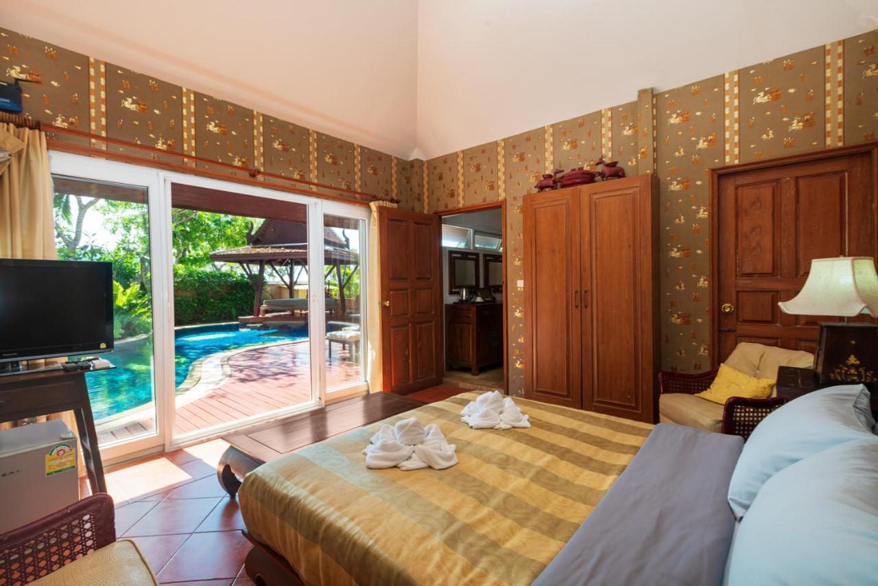 Villa Gala Beachfront *