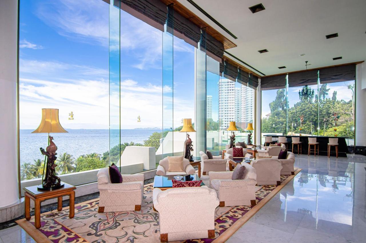 Hotel Royal Wing & 5*