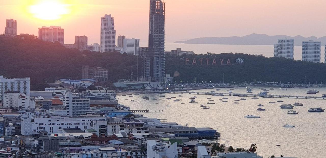 The Base 2bed King&queen Sky Seaview & Infinity Pool * Pattaya