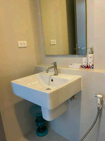 Base Quiet King-bed With Infinity Pool & Free Netflix! *