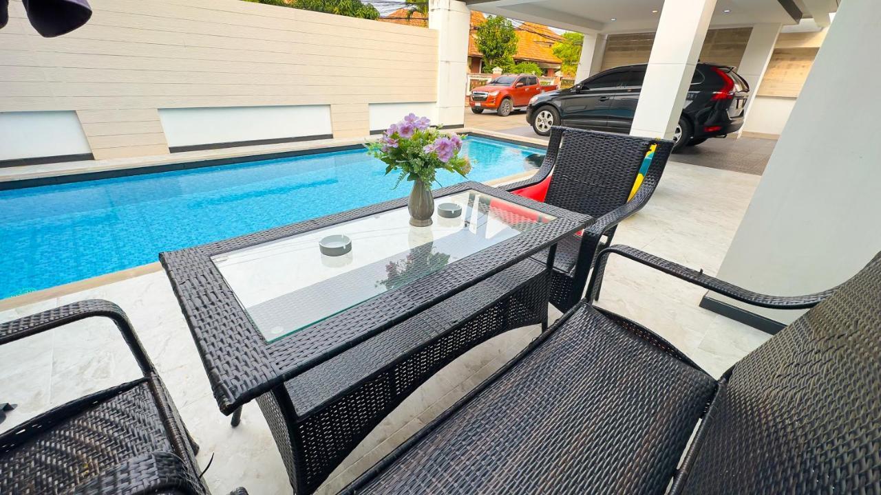 Cityhouse-oscar,pool 4bedrooms-jacuzzi-walking Street 10min Villa