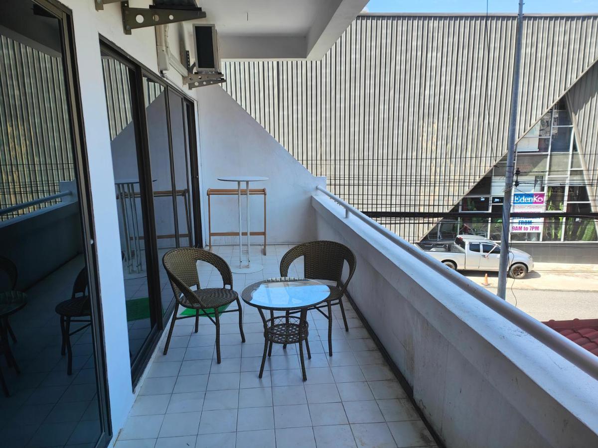 Big Appartment Soi 5 Apartment