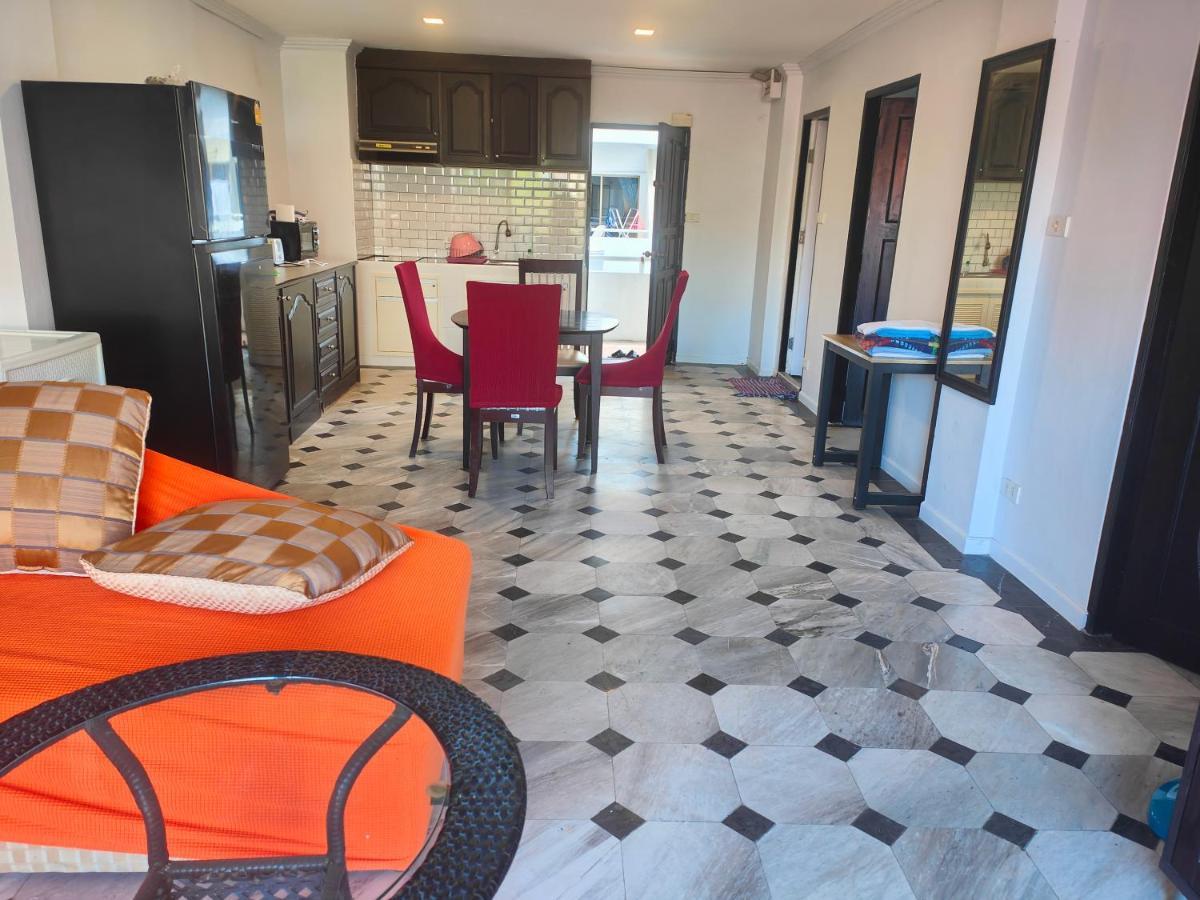 Apartment Big Appartment Soi 5 *