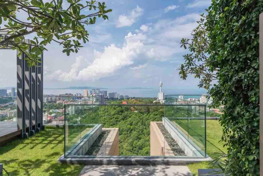 Sea View Unixx 2rooms,2bathrooms Apartment