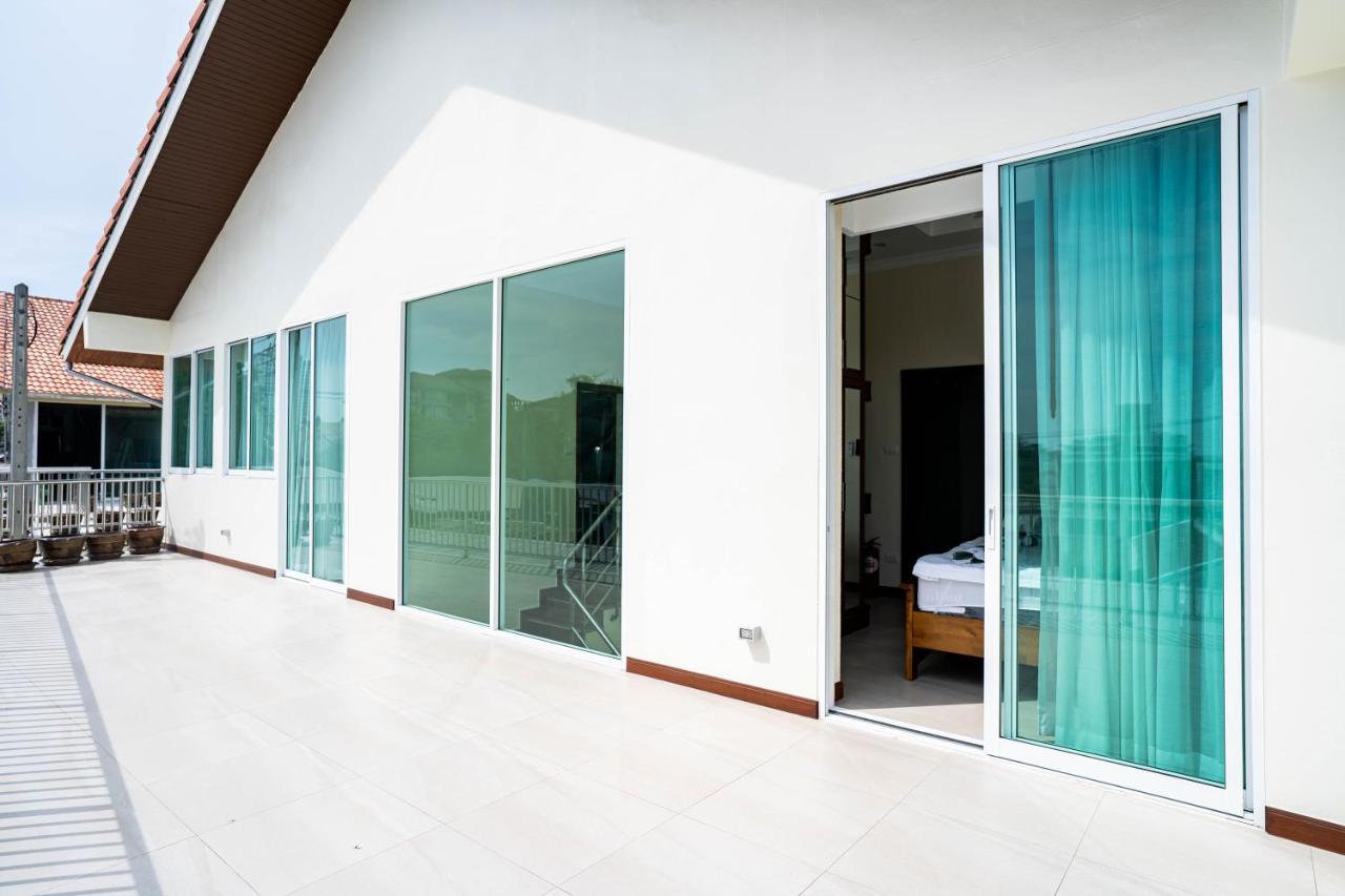 Villa Pratamnak The Luxury Pool By Ak