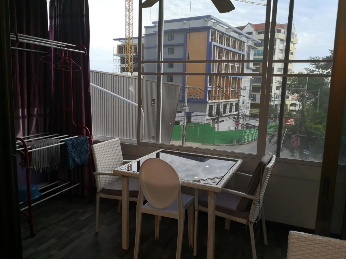 Jomtien Hill Pratamnak *