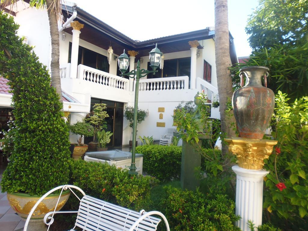Hotel Oranje 3*