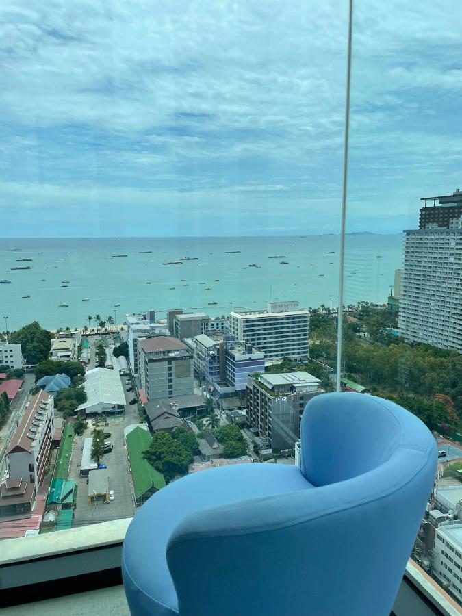 Location With Swimming Pool, Gym, Sauna, Washing Mashine, Fast Internet In Of * Pattaya