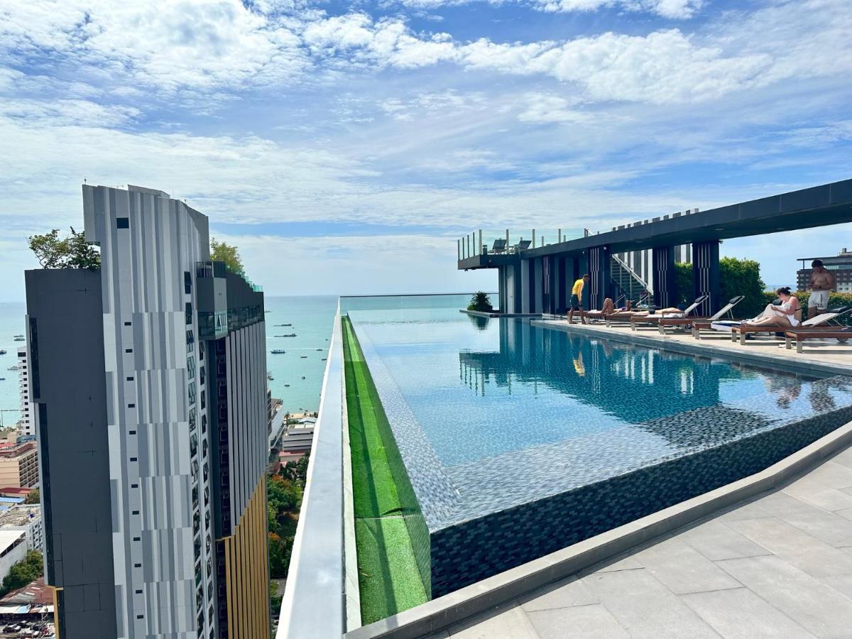 Apartment Location With Swimming Pool, Gym, Sauna, Washing Mashine, Fast Internet In Of Pattaya