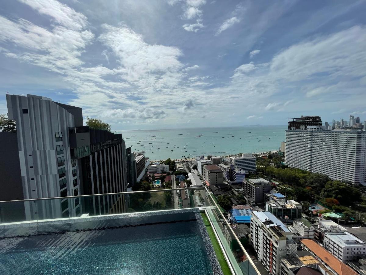 Location With Swimming Pool, Gym, Sauna, Washing Mashine, Fast Internet In Of * Pattaya