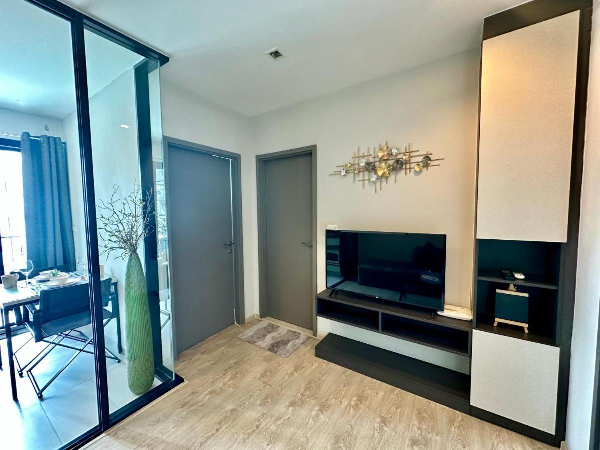 Location With Swimming Pool, Gym, Sauna, Washing Mashine, Fast Internet In Of *
