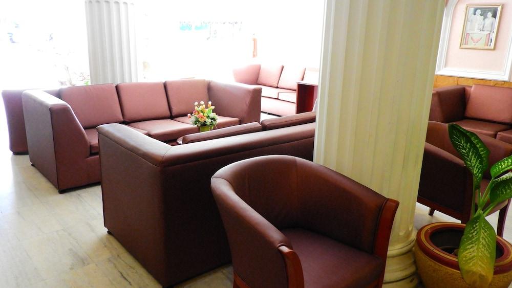 Hotel Romeo Palace
