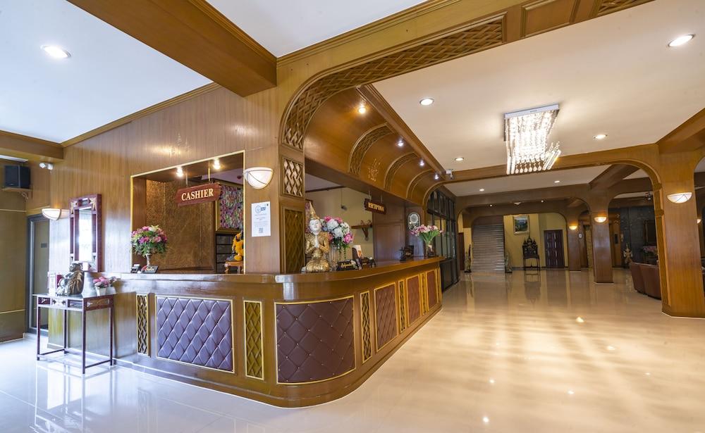 Hotel Sabai 3*