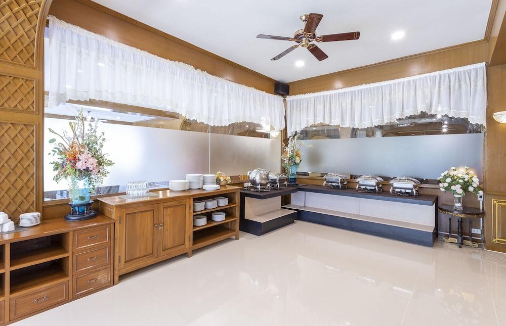 Hotel Sabai 3*