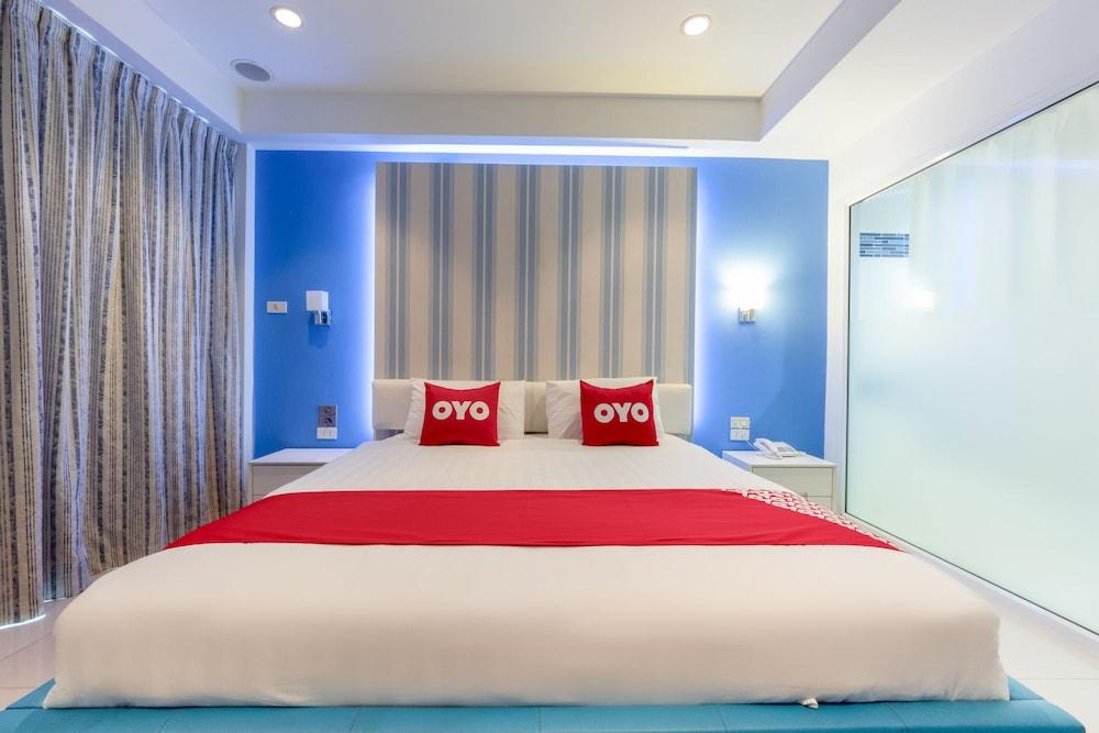 Access Hotel
