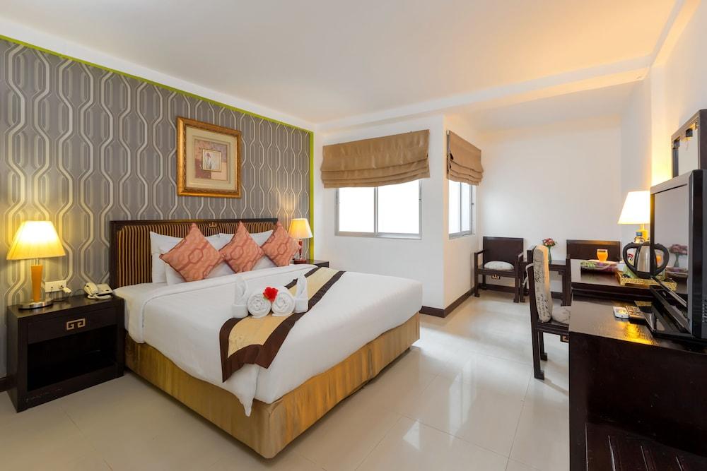 The Golden Boutique And 3* Pattaya