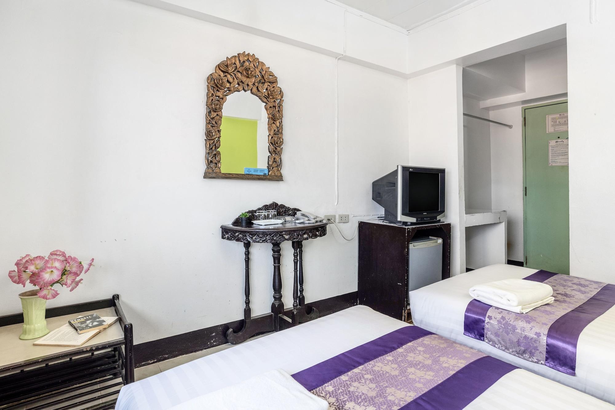 Hotel Sawasdee Sea View