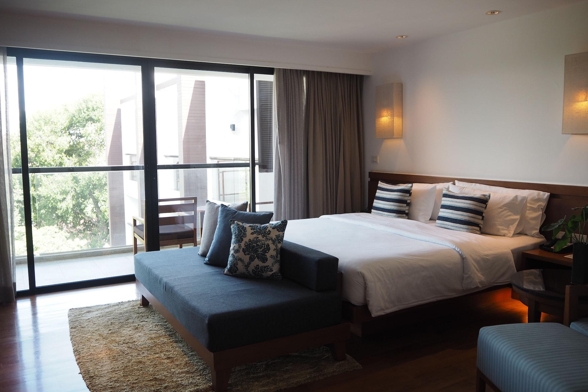 Woodlands - Sha Extra 4*