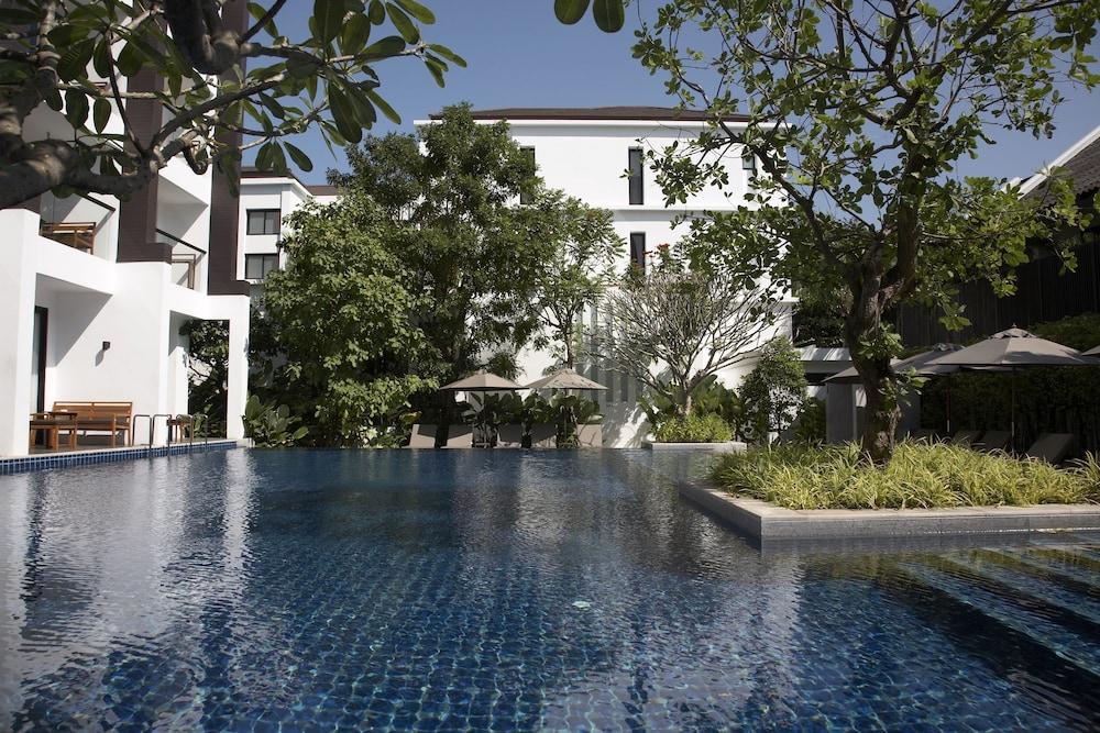 Woodlands - Sha Extra Hotel