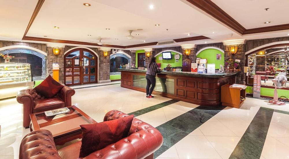 Tara Court 3* Pattaya