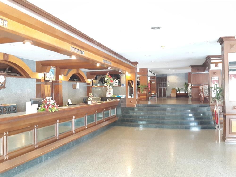 Hotel Caesar Palace 4*