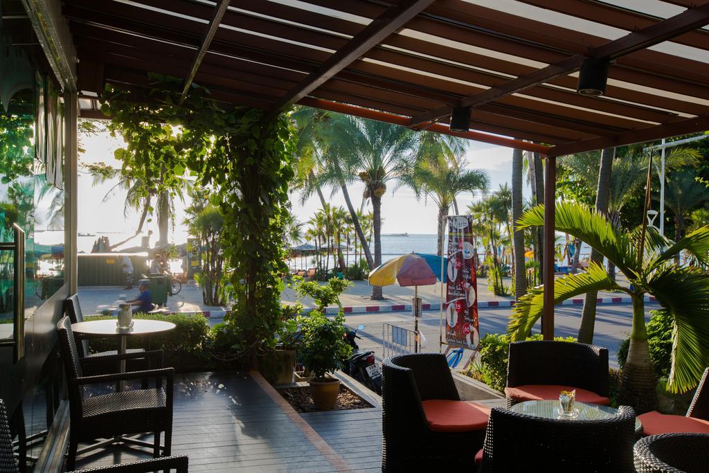 Hotel Twin Palms Pattaya, Sha Extra Certified