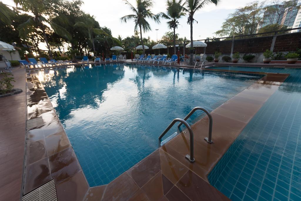 Twin Palms Pattaya, Sha Extra Certified Hotel