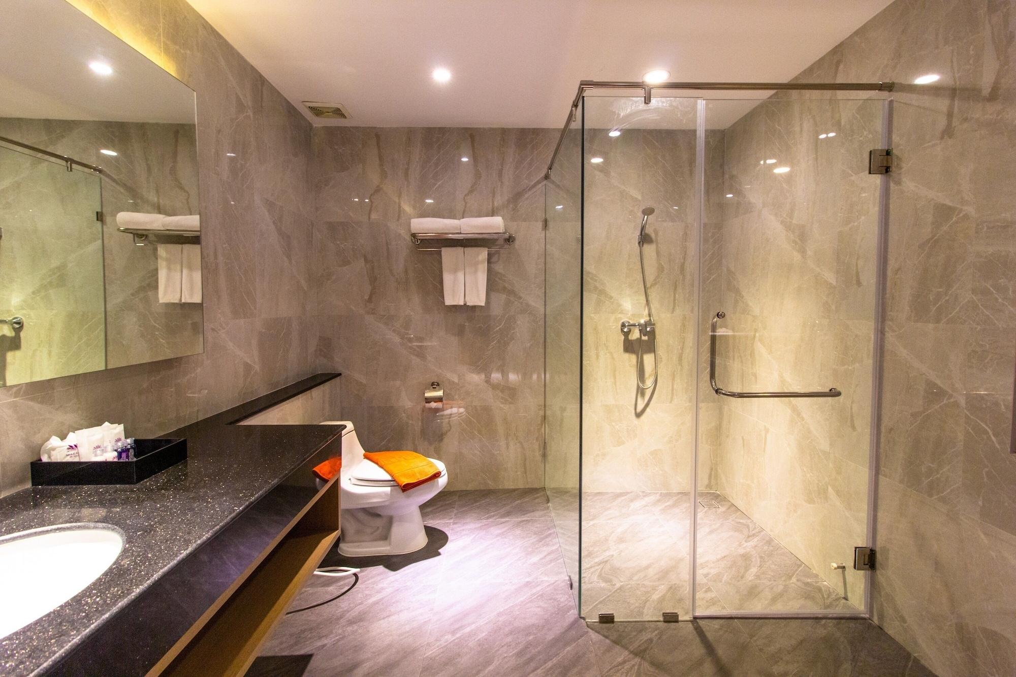 Hotel Mike Garden - Sha Extar