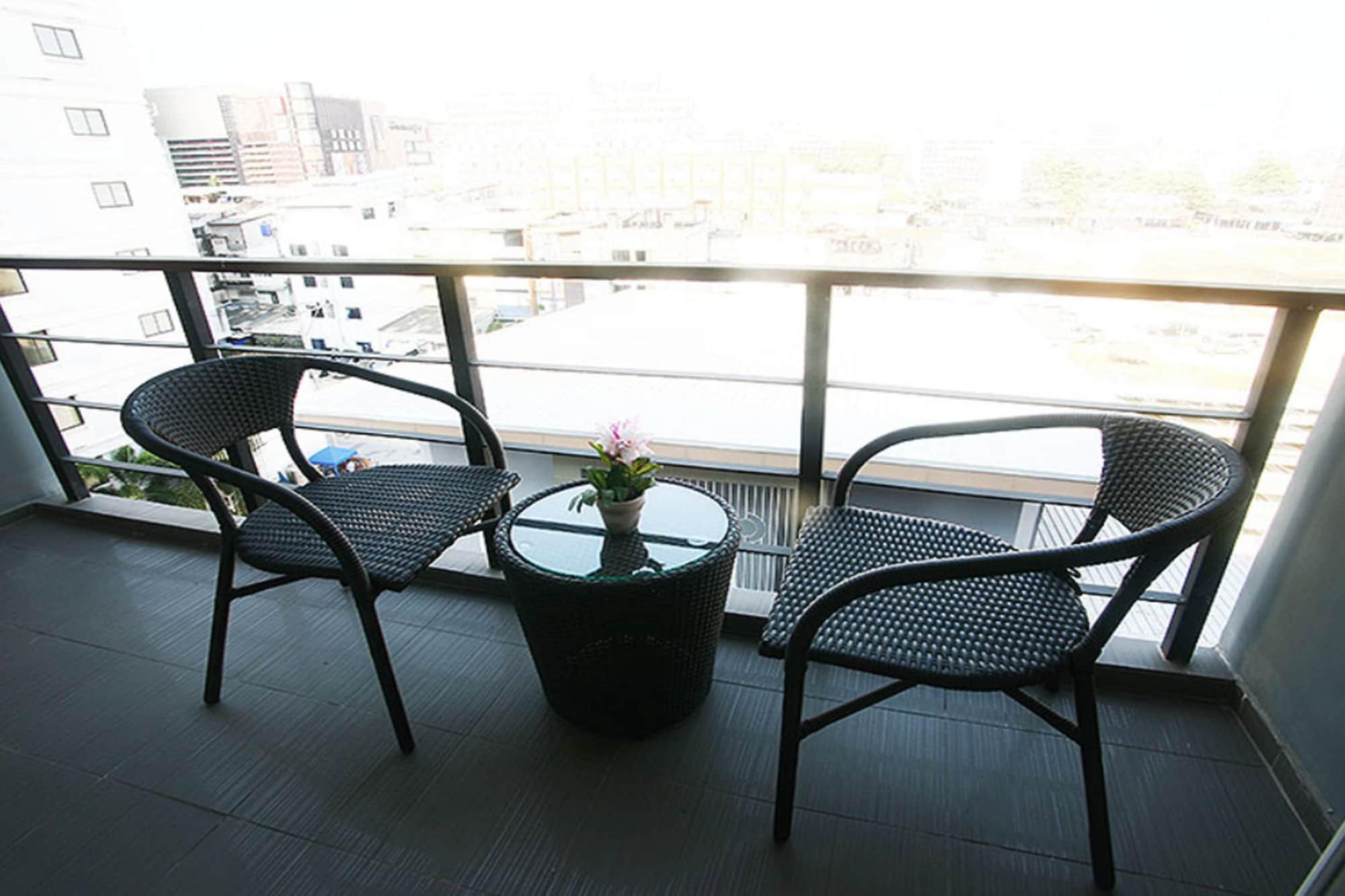 Hotel H.boutique 3*