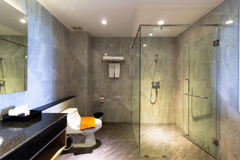 Hotel Mike Garden - Sha Extar 4*