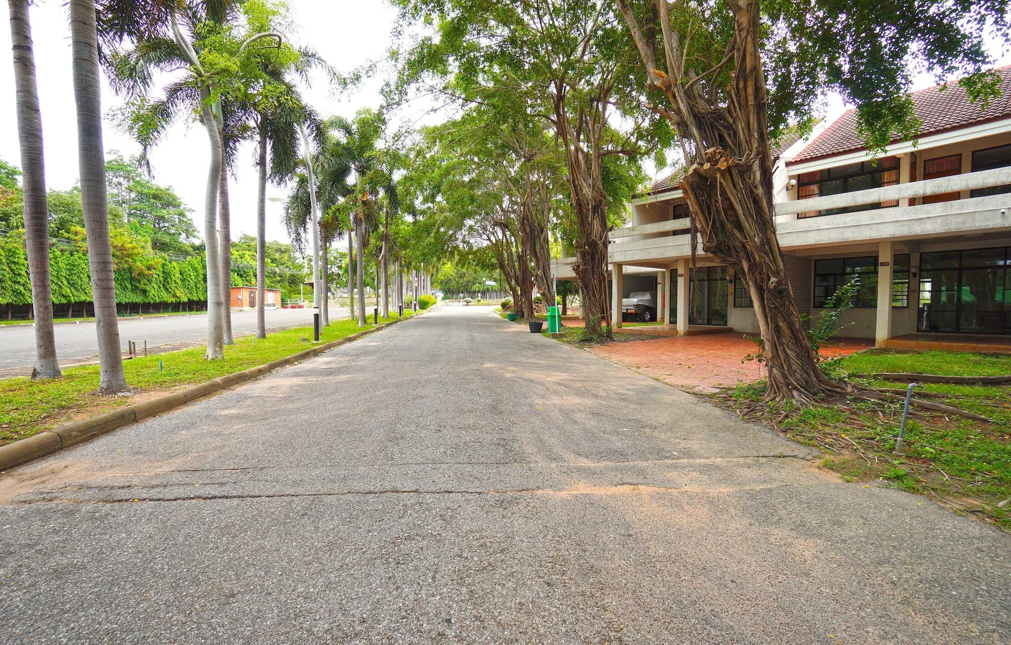 Park 4*