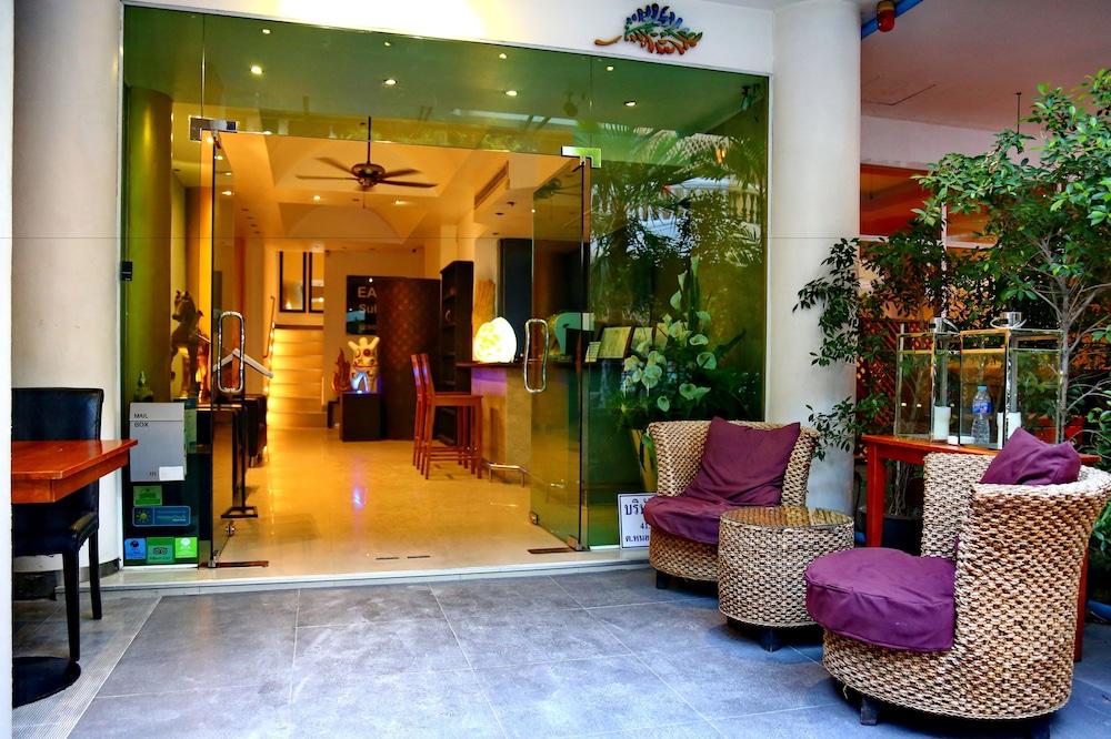 East Hotel Pattaya