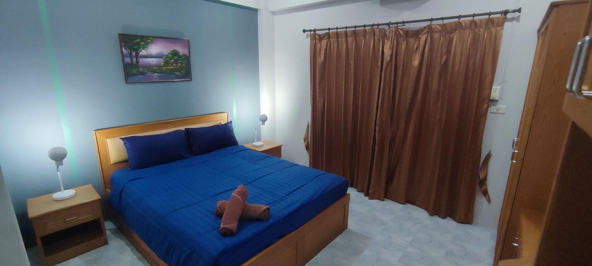 Traveller's Rest Sports Bar 4*