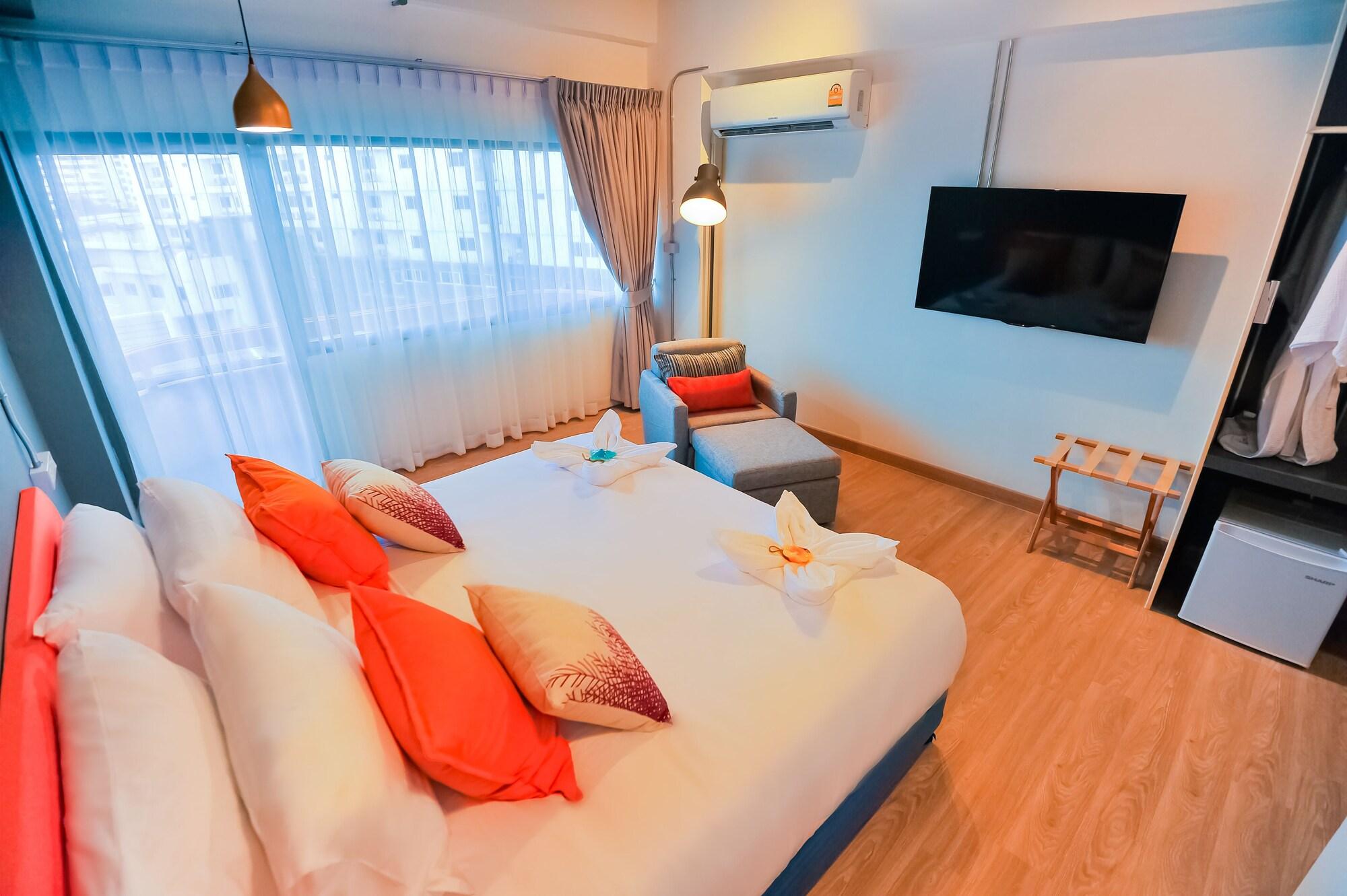 Hotel 7 Days Premium Pattaya