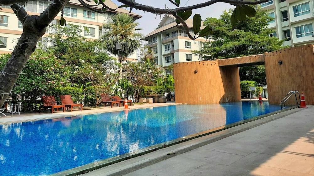 Hotel J Park