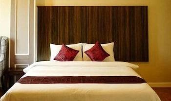 J Park Hotel