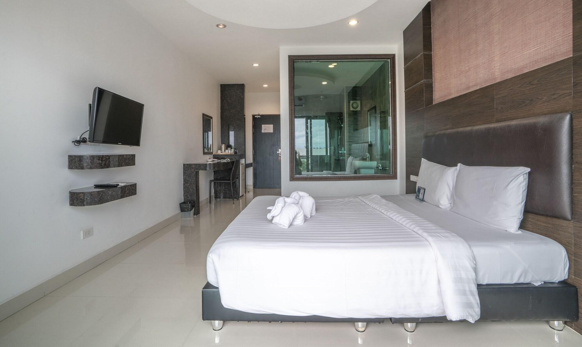 Tribe 3* Pattaya