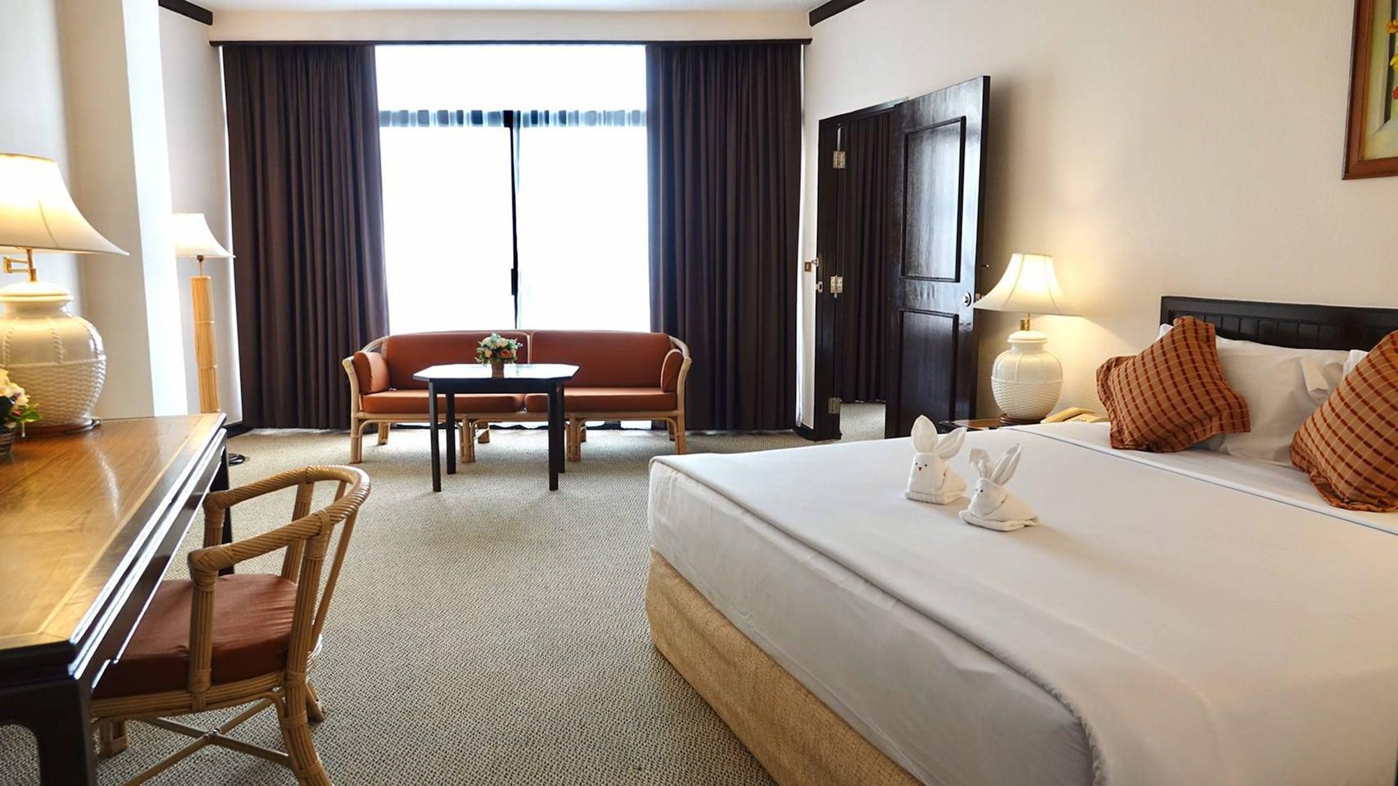 Ambassador Jomtien Ocean Wing - Sha Hotel 4*