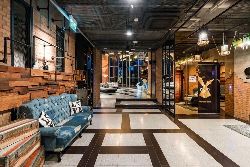 T Hotel 3*