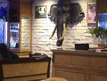 Zip & Restaurant