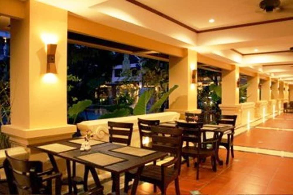 Avalon 4* Pattaya
