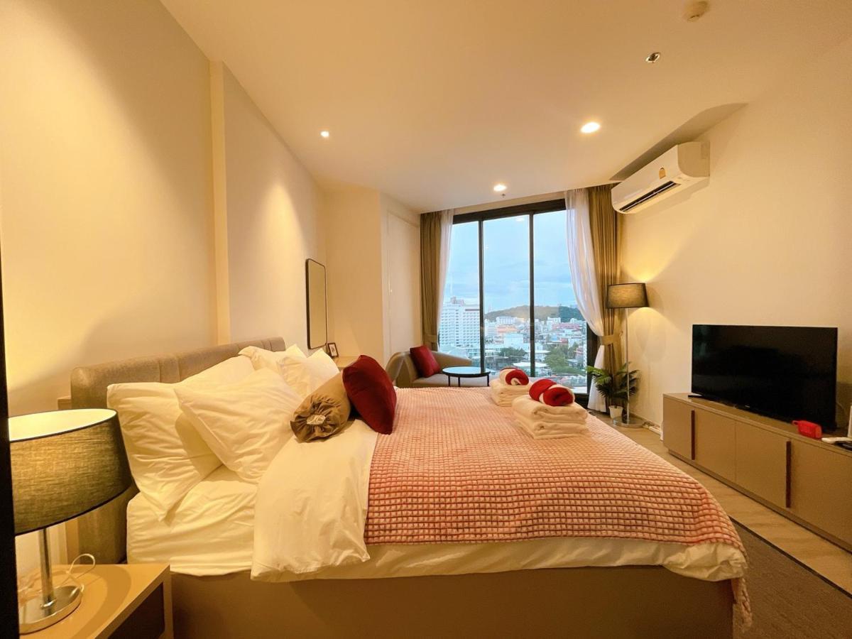 Edge Seaview With Infinity Pool Apartment Pattaya