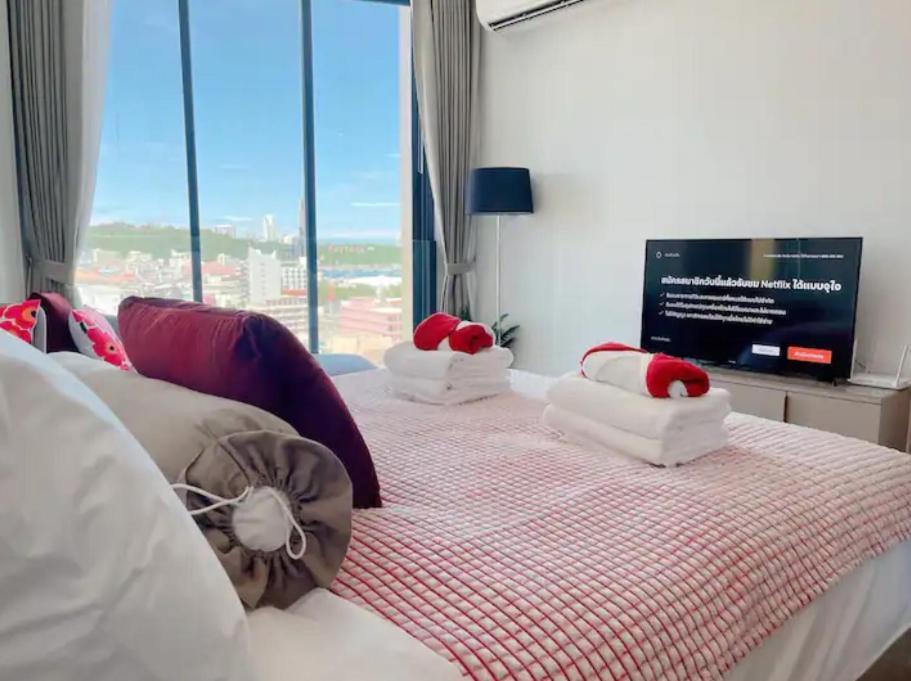 The Edge Seaview With Infinity Pool & Free Netflix *