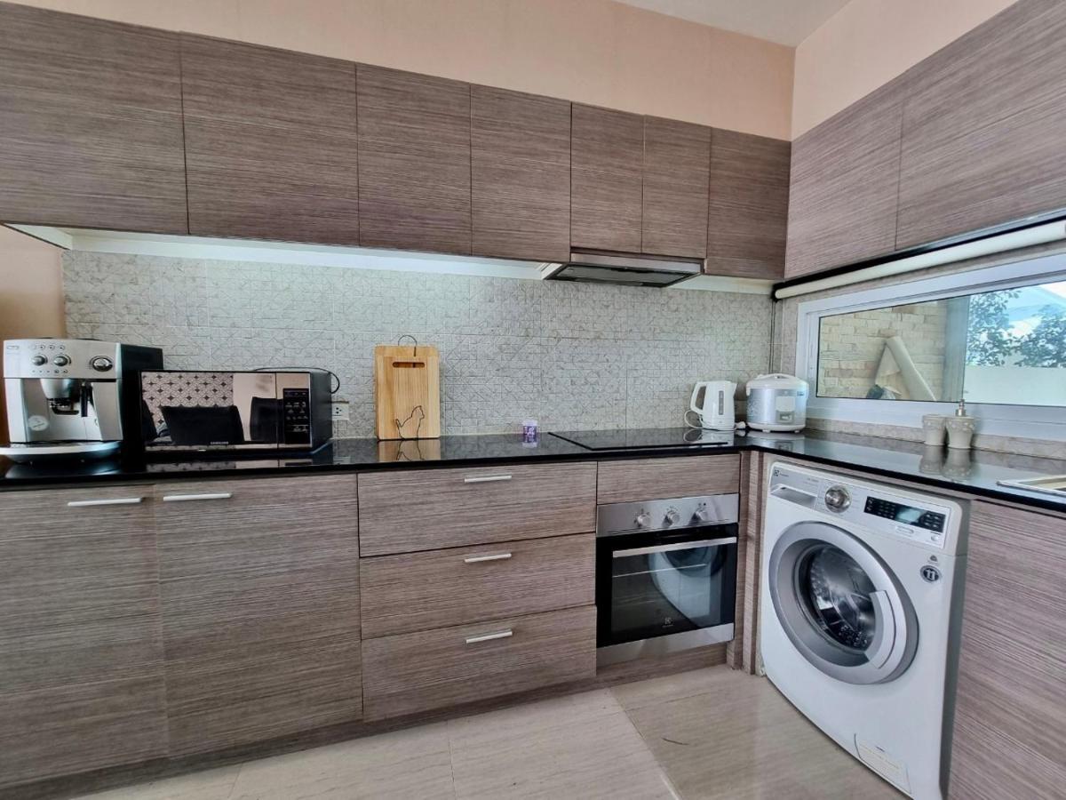 Dv-1516 Villa