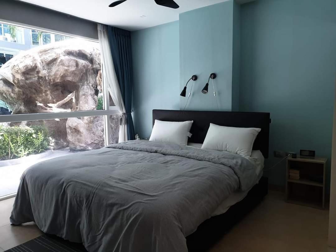 Centara Avenue 2 Bedrooms Pool View Pattaya