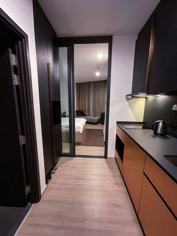 Edge Seaside Luxury Stylish Steps Away From * Pattaya